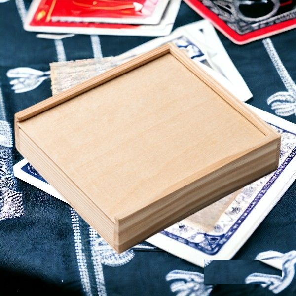 Набор из 2 настольных игр BRISCA / Французские карты и игральные кости в деревянном футляре